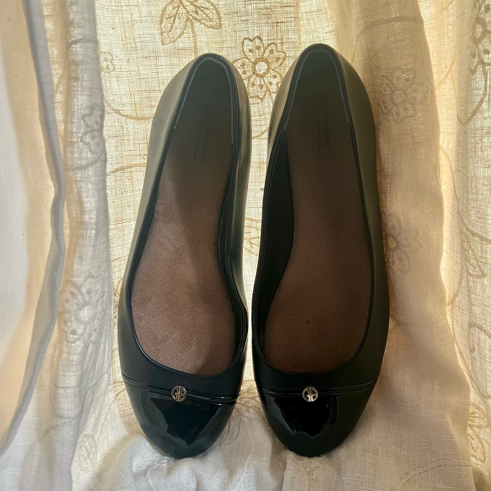 Memory Foam Black Women's Flats